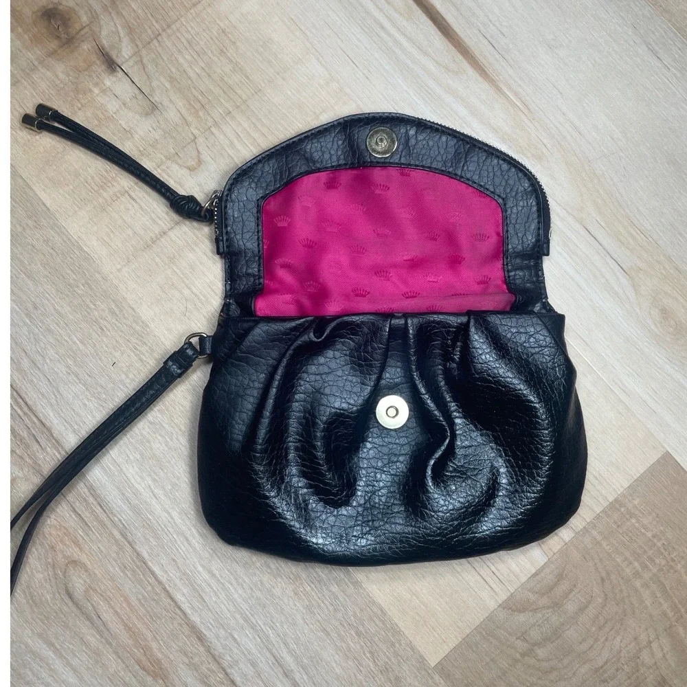 Juicy Couture Black‎ Pebbled Faux Leather Wristlet Bag HJC54WR067